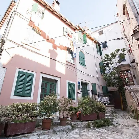 Piazza Antica Apartment Rovinj