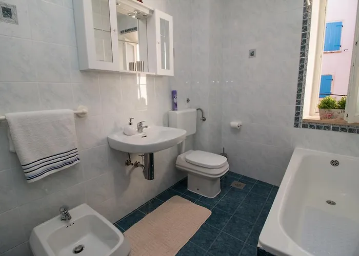 Piazza Antica Apartment *